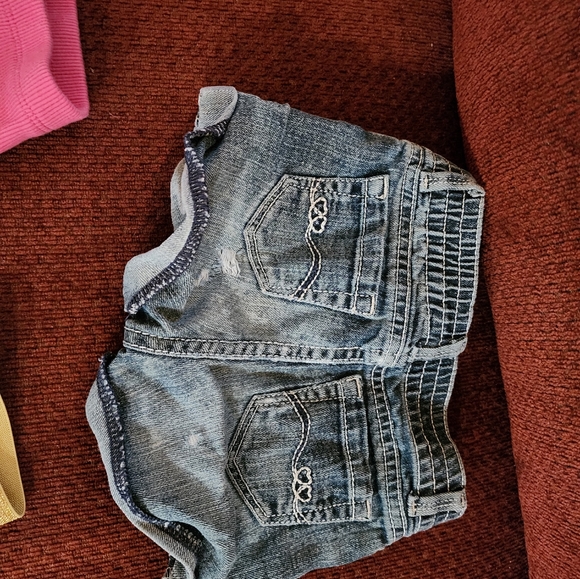 8pc bundle 2t Summer! - Picture 9 of 16